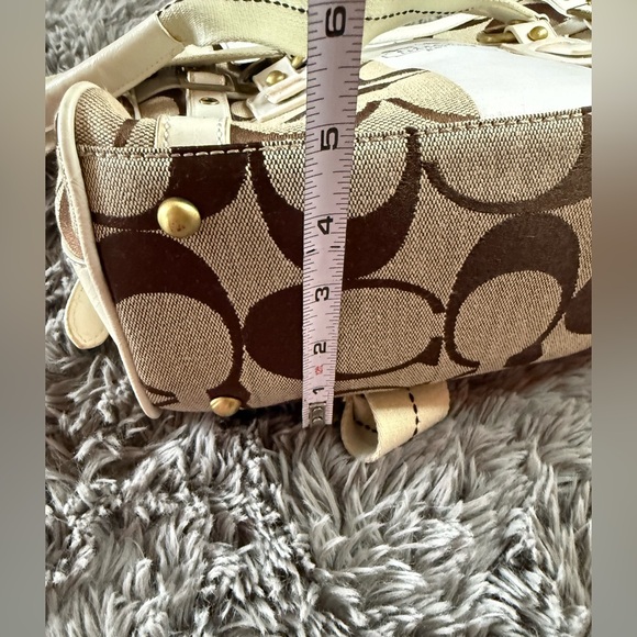 Coach Shoulder Bag - Picture 6 of 16